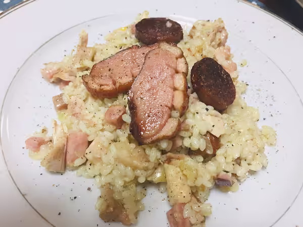 アロス・デ・パト（ポルトガル風鴨肉の炊き込みご飯）
